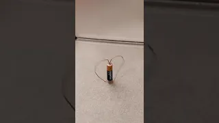 بطاريه صغيره سلك نحاس 