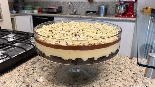ESSE BOLO GELADO FICA CREMOSO DEMAIS! OLHA QUE DELÍCIA!