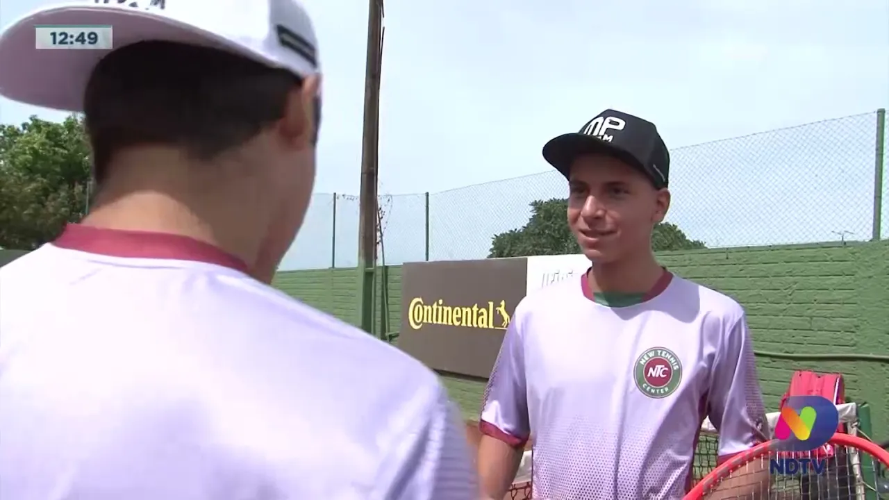 Esporte: Rodriguinho é destaque na Chape, Chapecó tem revelações no tênis e os resultados da Olesc