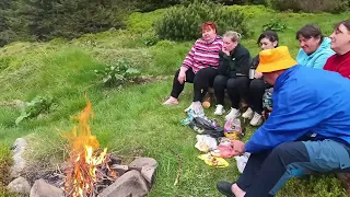 Туман танцює по землі 