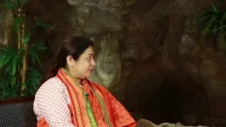 the dialogue meenakashi lekhi episode 1