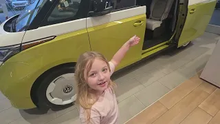 Addy's selling mom a new car for her birthday! This is awesome!!
