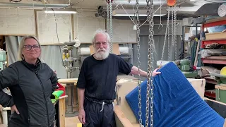 4 Nov 2022  Camilla fixing my mattress and canvas covers