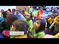 Nonverbal Signals Management in the Active Classroom