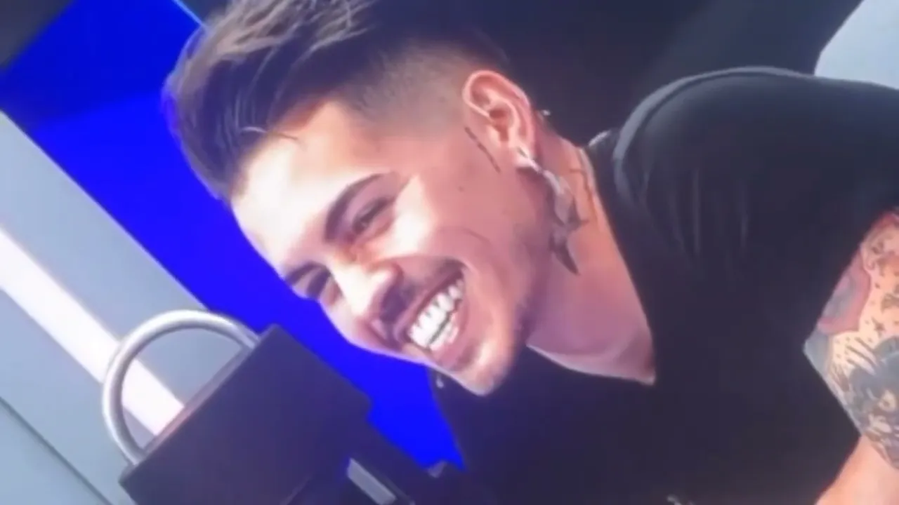 Biel estréia como apresentador do #chupim / Metropolitana - FM.