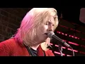 Vienna Vienna - Vienna (Everything's Fine) (Live In The Lounge at Q101)
