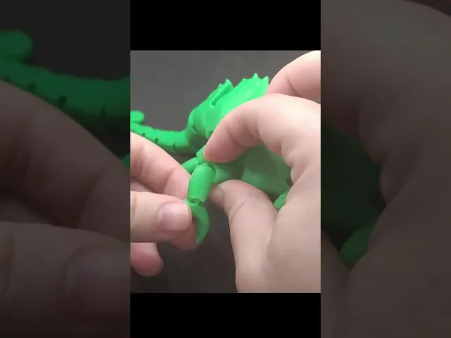 Articulated Chameleon Toy video thumbnail