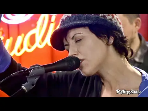 Download MP3 New! Roses - Live @ Rolling Stone, HD w/clearer vocals (The Cranberries)