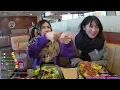 FanFan leaks her Yearly Twitch Income Twitch FAILS Compilation