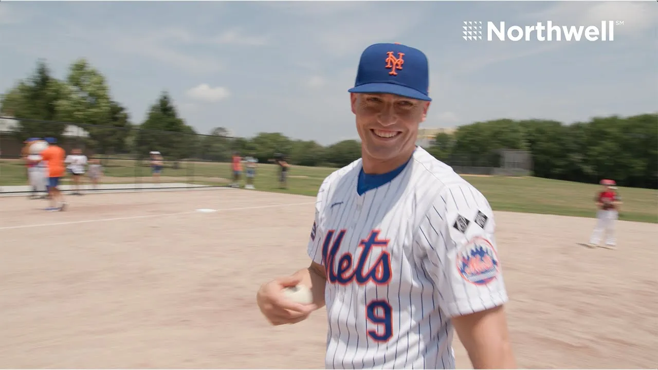 Brandon Nimmo and Northwell Surprise Little Leaguers
