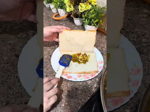Tasty veg pav sandwich #viral #trending #foodie #reshaddelawar #youtubeshorts #shorts