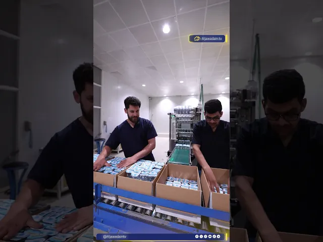 ⁣العتبة الكاظمية المقدسة تواصل تجهيز المواكب والهيئات الخدمية بالمياه الصحية في أيام المصاب الحسيني.
