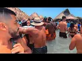 FUI EM UMA PRAIA DIFERENTE NA COLOMBIA