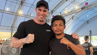 I MET RODTANG AT A MUAY THAI FESTIVAL