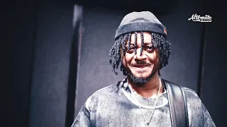 alternate sound room featuring seyi vibez