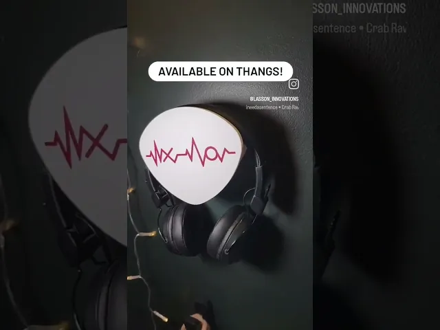 Gamer Headphone Hanger video thumbnail