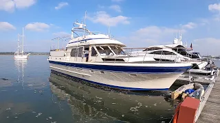 109 000 Trader 50 Long Range Motor Yacht Unbelievable internal volume It s a house on the water