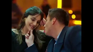 زيرين كايا على أغنية خليني ذكرى مسلسل المدينة البعيدة 