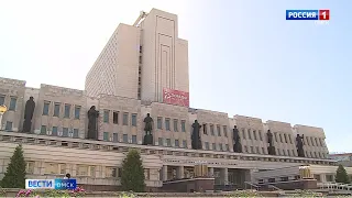 Сегодня работники библиотек принимают поздравления с профессиональным праздником