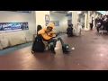 Download Lagu Subway performer stuns crowd with Fleetwood Mac's \