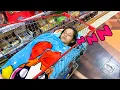 Download Lagu شفا تتعلم قواعد السلوك في السوبرماركت 유아용 샤파핑거 패밀리송 Shfa and mommy Learning Colors with Family