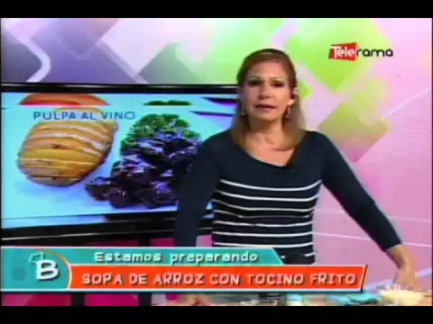 Sopa de arroz con tocino frito