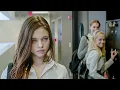 Lagu A Weak Girl Sends Her Twin Sister to School to Take Revenge on Those Who Bully Her.