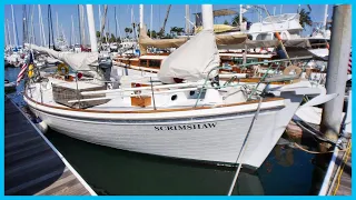 Who’d Want a Boat This WEIRD? (Me) [Full Tour] Learning the Lines