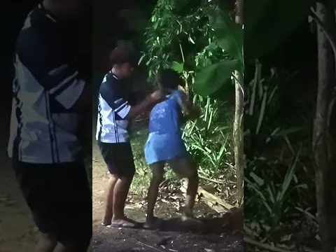 Pocong dipohon pisang Bikin lari kocar kacir #short #pocongsensasi #videolucu #exposecisoka #funny