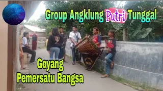 Download #Trending...  Perahu Layar || Group Angklung Putri Tunggal || Pengamen Paling Santuy... MP3