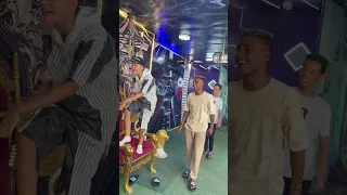 احنا في زمان صايع ضايع 