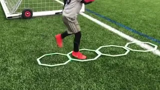 Football Means LIFE To This Kid آرات حسینی 