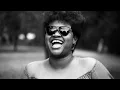 Gwen Guthrie - Ain't Nothing Going On (with lyrics on screen)