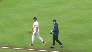 Jeremy Pena pre-game warm-up ALCS Game 1 Astros vs Rangers 23