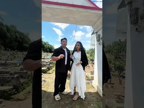 KITA BERKUNJUNG KE MAKAM !!!