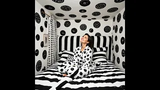 A Oreo Cookie Theme Bedroom And A 1 Music Song Phonk 