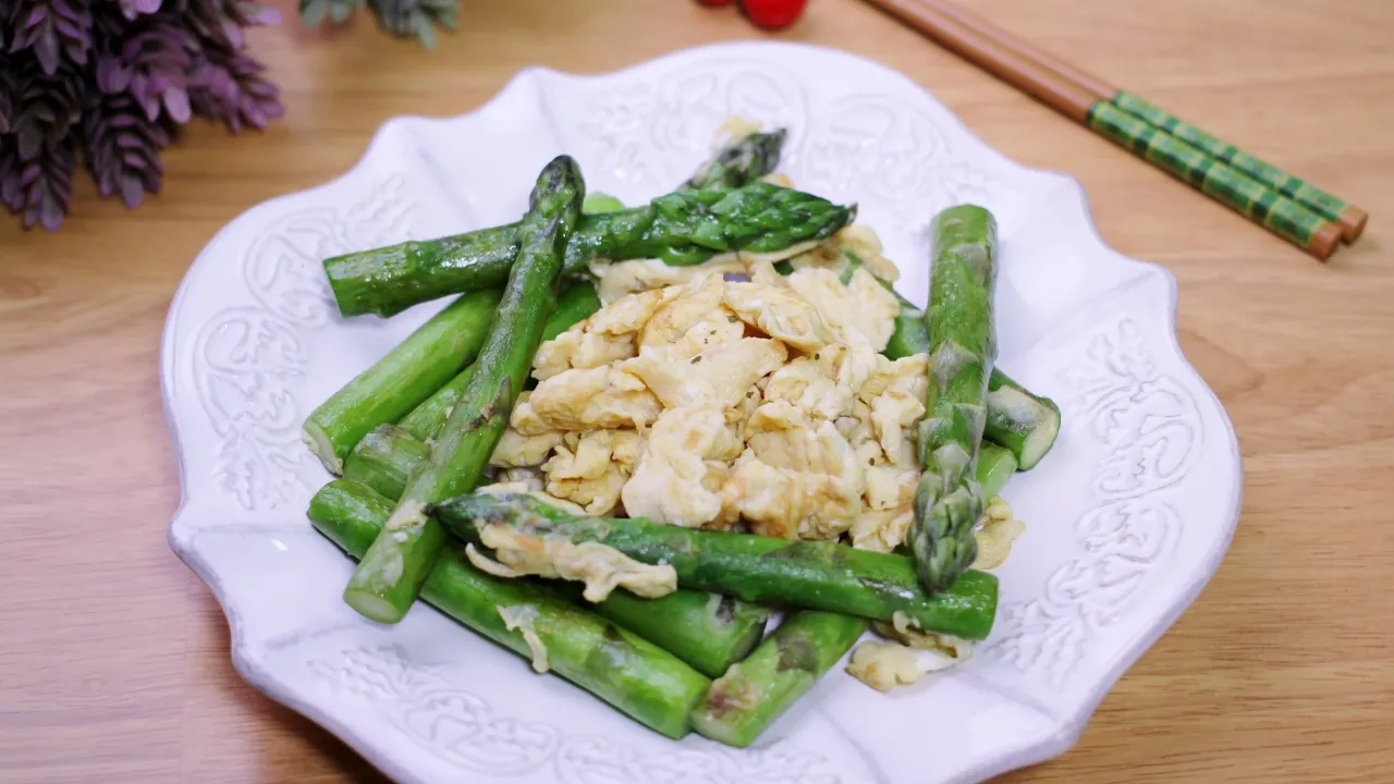      Asparagus Scrambled Egg Recipe