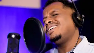 حالك يابلد دندنها