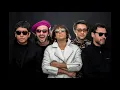 Turf - Pasos al costado
