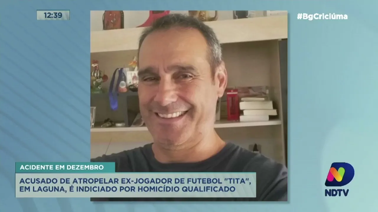 Jovem é indiciado por homicídio qualificado no atropelamento que matou ex-jogador em Laguna
