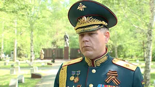 На Старо-Северном кладбище состоялось возложение венков к могилам солдат