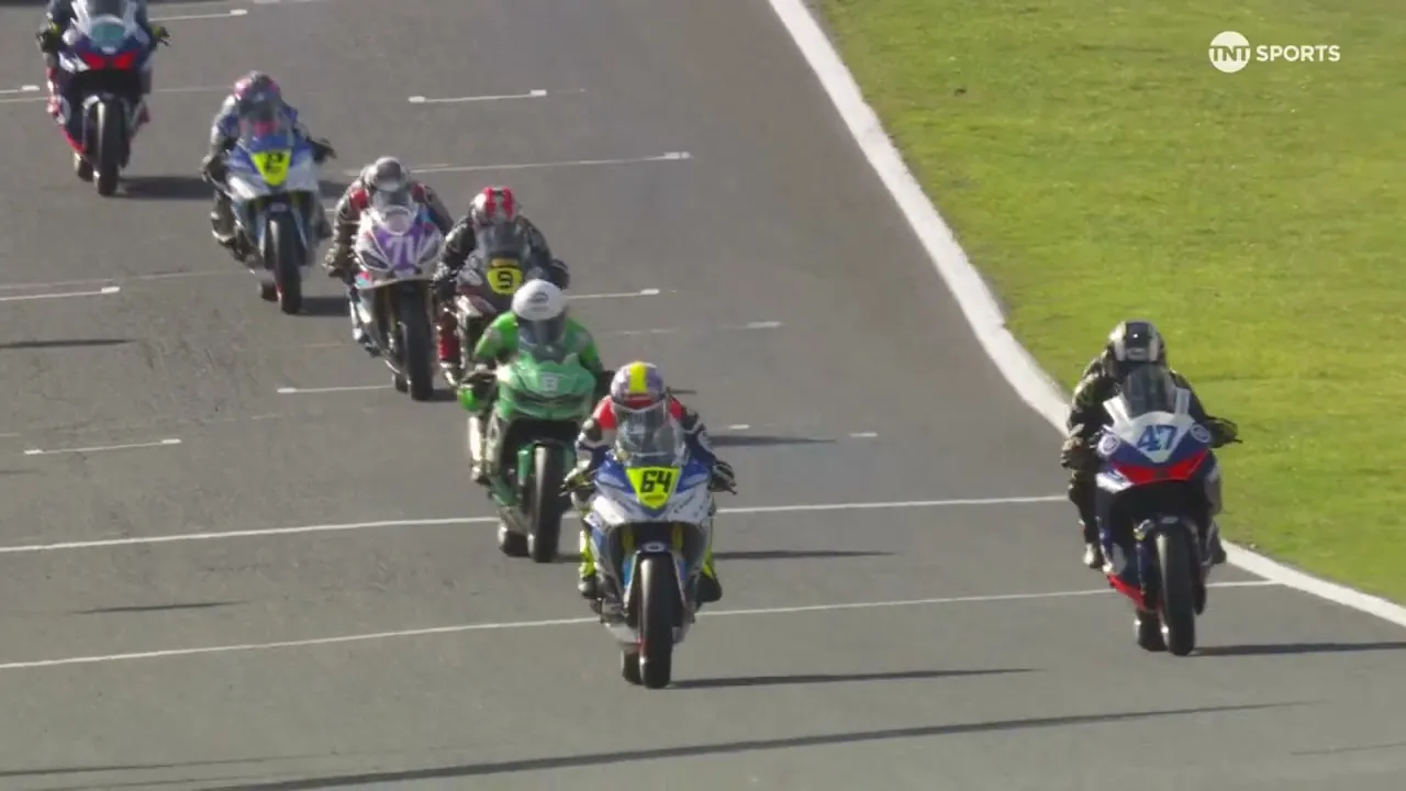 2026 Pirelli British Sportbike Championship - Brands Hatch finale - Race 1 highlights