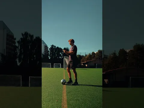 Full circle moments with the #OPPOFindX10Series and @erikhedenfalk