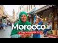 Een dag in het leven van Marokko, op de straten van Tanger 4K-wandeltocht