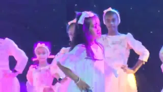 نشيد الف اهلا وسهلأ استعراض زهرات اطفال ومواهب مع كلمات  نشيد الف اهلا وسهلأ استعراض زهرات اطفال ومواهب مع كلمات