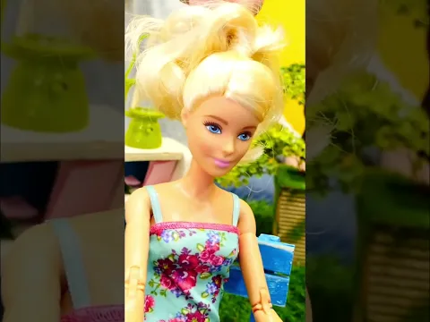 🍵 Barbie ve Ken Oyuncak Kafe'de çay söylüyorlar! #oyuncakafe #kuklaoyunu