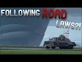 Download Lagu Stormjacht met hoog risico in Twisted, maar moet ik me aan de verkeersregels houden?! Roblox Twis...