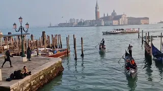 italian remix bella ciao gondola de venezia karnival 2023 venice italy
