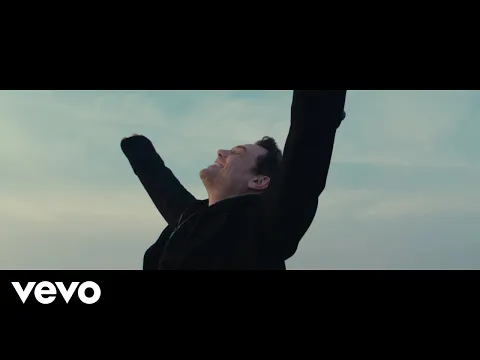 Video Thumbnail: Tiziano Ferro - Sono Un Grande