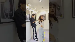 Alys Hit Drake With That Sugar Sugar Sway Seducing Drake Palma Studio Viva 